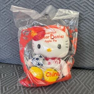 New Sanrio Hello Kitty Reversible Plush McDonald's FIFA 2002 China Apple Pie 6”